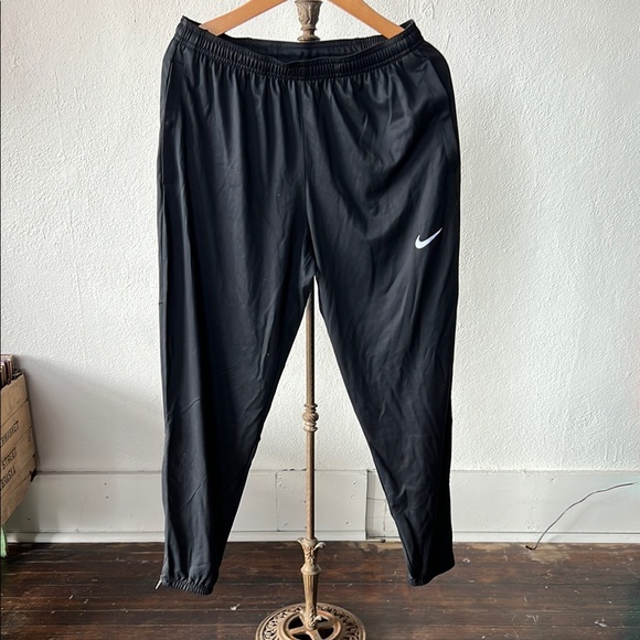 Nike Other - NWT Nike Dri-Fit Jogger Pants Men’s Medium